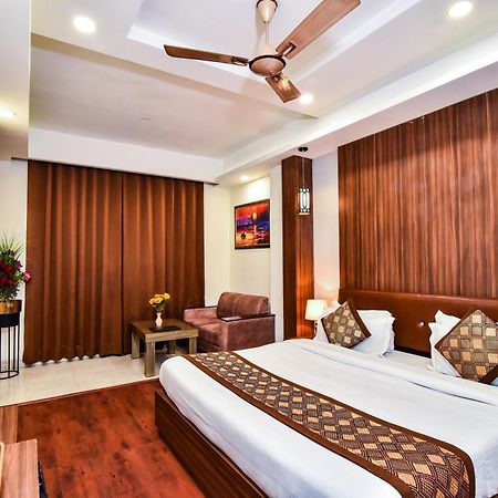 Pinaz Royale Amritsar Exterior foto